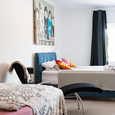 Marina View Апартаменты *