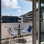 Marina View Daire